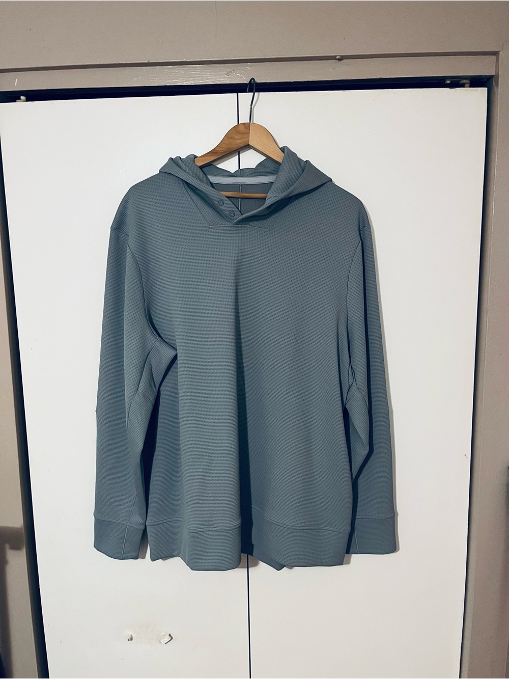 lululemon athletica Men's Crewneck Hoodie - Slate Blue/Gray